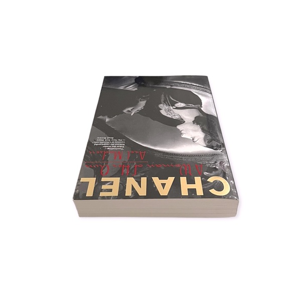 RARE Chanel: A Woman of Her Own by Axel Madsen NEW 1st Edition - Picture 6 of 8